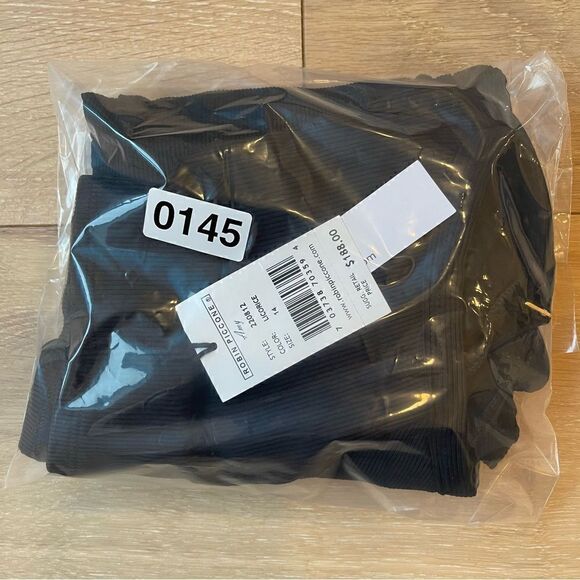 Robin Piccone
Snap Front One Piece Swimsuit - Picture 6 of 6